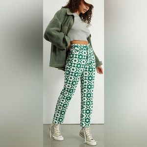 PacSun High-Waist Straight Jeans Green/White Geo Daisy Print Women’s Size 00 NWT